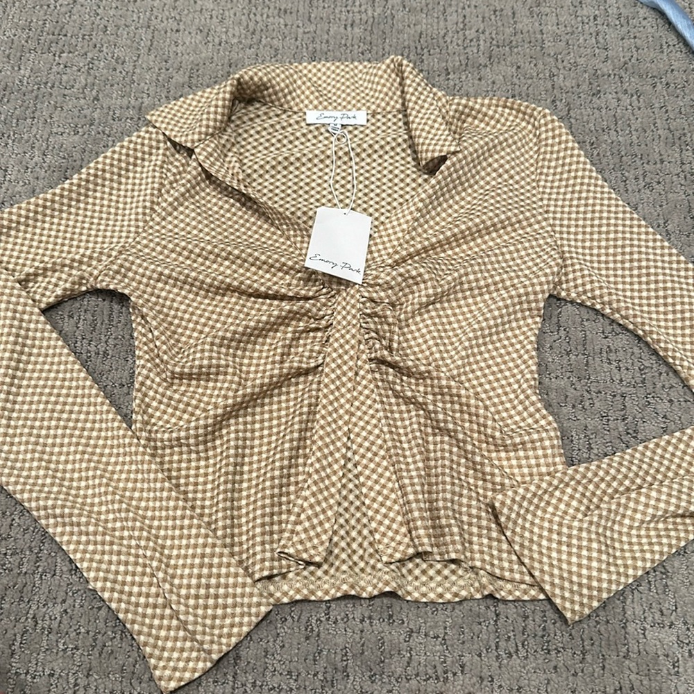 Long sleeve top